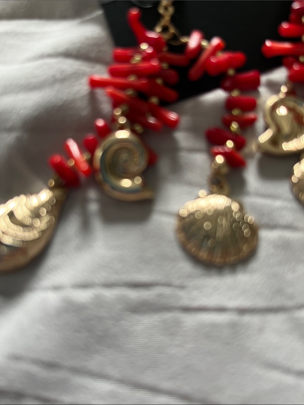 Earring - Picture 3 of 4